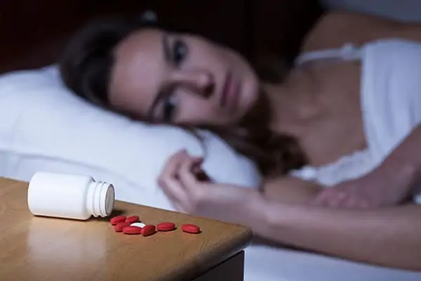 woman-pill-addiction